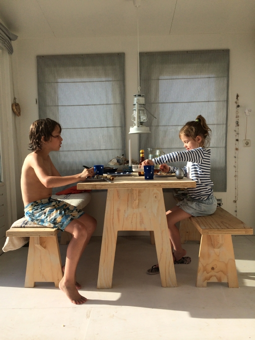 Strandhuisje strandterras IJmuiden aan Zee