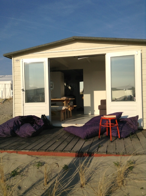 Strandhuisje IJmuiden aan Zee